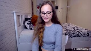 Chaturbate – MiaSunnyy – Nerdy Nextdoor Teen Masterbates on Webcam!!!-3