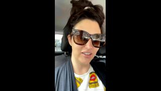 Scarlett Morgan Scarlettmorgan - stream started at pm hi just hanging out in the car between classes 04-05-2022-0