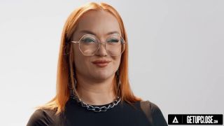 UP CLOSE  How Women Orgasm With Redhead PAWG Emma Magnolia! SOLO FEMALE.-2