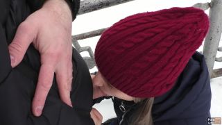 Public Blowjob In Winter Parks - Public-2