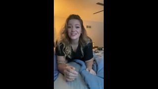 valeriebardot 2025-01-23 POV you re my roommate and the party is gonna start any minu   8naea2-5