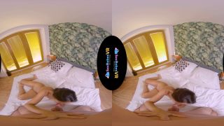 May Thai- Passionate Robber VR Sex Scenes Teen Asian Natural-6