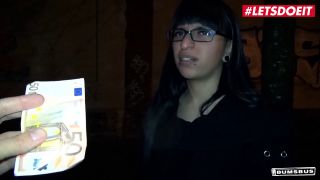 Bubble Butt German Slut Epic Sucking And Fucking In A Truck.-2