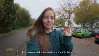 hermionePotter 1438650443 We’re back in the UK! 🇬🇧 This time, it’s all about motorspor   01 0hwn4ssid7vhjdztjil08 source-2
