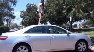 Custom Fetish - Vivian Walks Bounces On Car Barefoot - Fetish-6