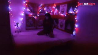 [GetFreeDays.com] Christmas and New Years Eve with a porn party in my bed. My buttocks are hot Sex Video February 2023-2