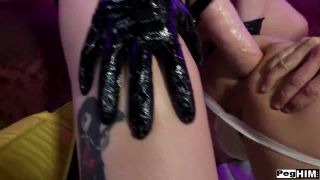 threeway with ella nova siouxsie q and michael vegas Sex ...-1