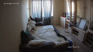Carolyn And Guest Sex In The Livingroom 23 02 2025 - Amateur-9