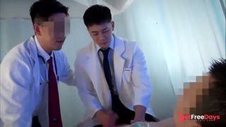 2 Doctors 1 Patient-2