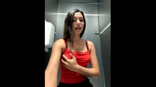 Katya Clover Teen Katya Clover vs Izzy Delphine-3