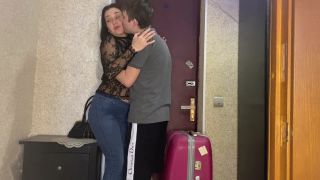 [Amateur] Sex on a suitcase with a sexy stepmom who returned from vacation in tight jeans-0