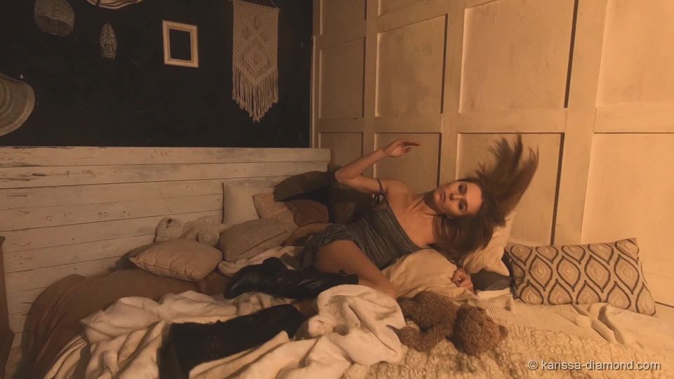 Karissa Diamondpillow (karissa-diamond, 2019 03 04)
