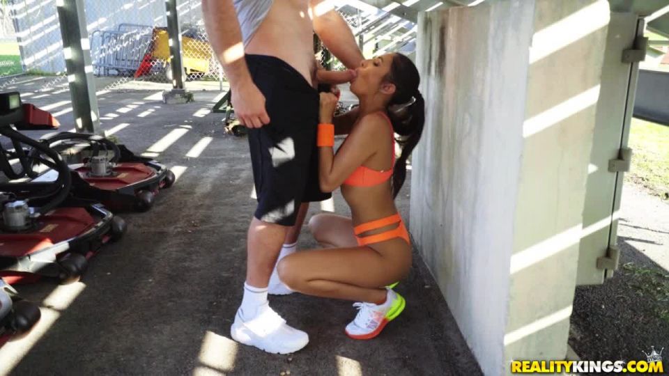 Runner's High (Fetish porn) Gianna Dior