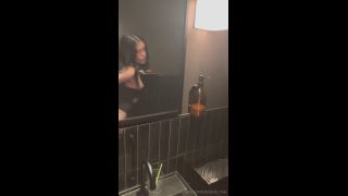 Blowjob Stepsis_Mia Stepsis_Mia Sex In Public Restroom-7