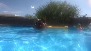 9 Months Pregnant Pool Sex 1080p-5