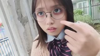 [FC2_PPV-1548372]  【個撮×露出】都立商業科のゆめかわ系。 「露出散歩。」おっぱい露出7回+フェラ4回+口内射精2回 【4K画質】-5