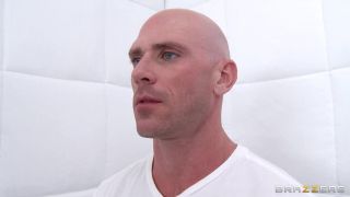 Siri The Pavslut Experiment (Amateur porn)-1