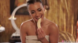 Backstage fun with the girls (Amateur porn)-9