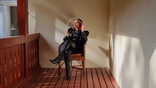  Femdom FemdomFoto: Lady Kat - Caned On The Balcony Femdom -2