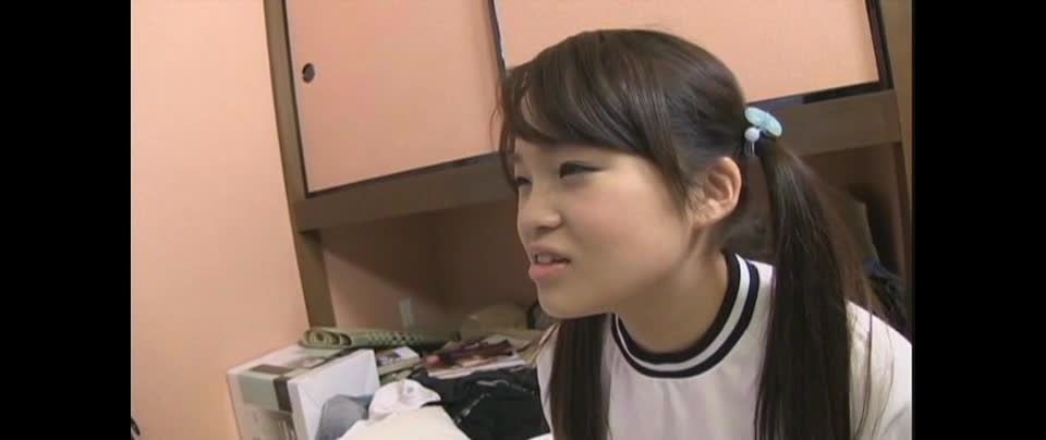 Omomo Risa (Amateur porn)