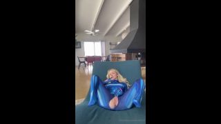 Msfiiire Solo Msfiiire Masturbates In A Costume-0