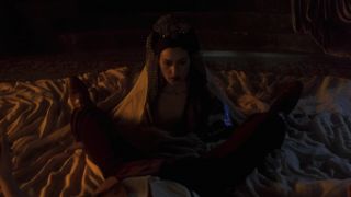 Monica Bellucci Nude - Bram Stoker's Dracula 1992 HD-9