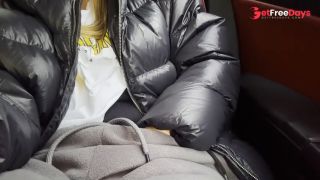 [GetFreeDays.com] Im masturbating and play with my tits in the back seat of a taxi Sex Video March 2023-9