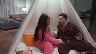 Lily Starfire - Mama Mustn't Catch Us Download New Porn V...-1