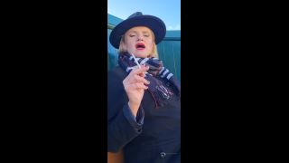 MISTRESS INGRITH - Smoking On The Beachfront.-5