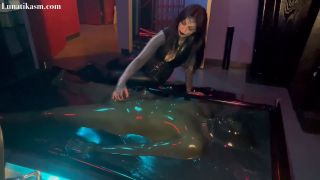 [K2S.CLUB] Mistress Lunatika - His First Vacbed Experience - HD 720P-8