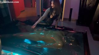 [K2S.CLUB] Mistress Lunatika - His First Vacbed Experience - HD 720P-9