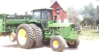 [SiteRip] MelissaMidwest farmplayboya Melissa-2
