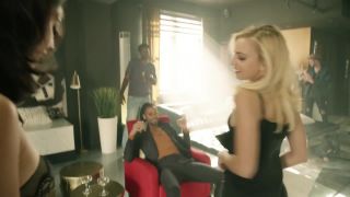 Ludivine Reding, Kimberly Laferriere, Eve Lemieux - Fugueuse s01e03 (2018) HD 1080p - (Celebrity porn)-7