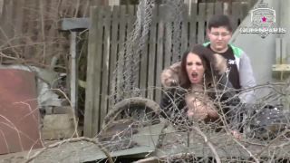 Queenparis - outdoor teeny fick matratze - mitten im park mit 18 jaehrigen gefickt-7