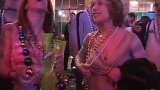 Coccozella-SiteRIP 0189-5is-mardi-gras-124-8