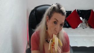 M@nyV1ds - Sandybigboobs - in love with my banana-6