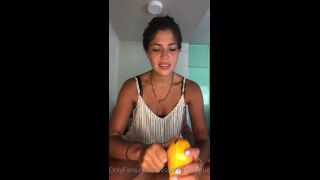 MEGA-FANS - thesophiarodriguez-26-05-2022-2467149120-Story time with Sophia П My favorite fruit is most definitely mango П   Ah so delici-3
