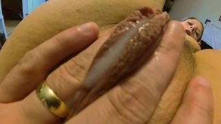 [Amateur] Creampie in Juicy, Pregnant Pussy-9