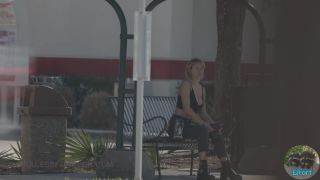 Muscle Rachel - Shutterbug Full HD 1080p - Natural   Close up -2