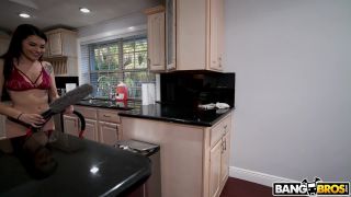 Sean Lawless, Reyna DeLaCruz - Fucking Cleaning.-3