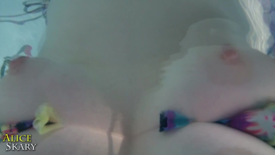 online adult video 38 AliceSkary - Smoking A Black & Mild In Hot Tub - bbw smoking - smoking bbw leighton rose
