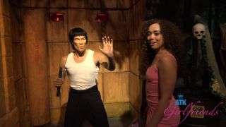 [ATKGirlfriends] Willow Ryder Wax Museum 1 [10.10.23] [1080p]-0