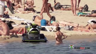 free online video 21  webcam | Just a few of the girls I saw on a great naturist plage in the south of Spain. | hidden camera-8