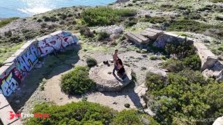 [GetFreeDays.com] Une innocente promenade en bord de mer se transforme en exhib torride Porn Film November 2022-0