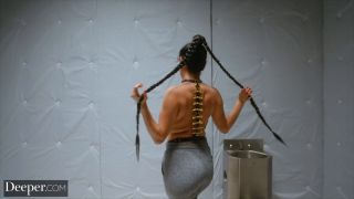 6220 Deeper  Infamous Vicki Chase In Massive Cell Block Blowbang-1