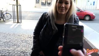 ffentlicher Orgasmus Mitten Im Stadtzentrum L Daddys Luder 1080p-1