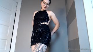 Saradoesscience - hey bro wanna hear about my hot night out with my girlfriends we did some really sexy th 25-02-2022-7