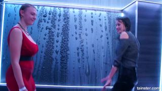 Porn tube Shower Shakers!-2