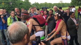 LONDON_NAKED_BIKE_RIDE_2016_-Full_HD-6