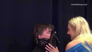 Larissas "gagged bagged" - part 2-3